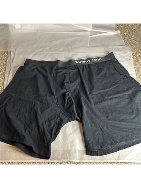 Tommy John Men's Black Boxer Briefs